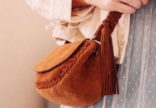 Tas Terbaru Bahan Suede Tren Set Matching yang Semakin Diminati